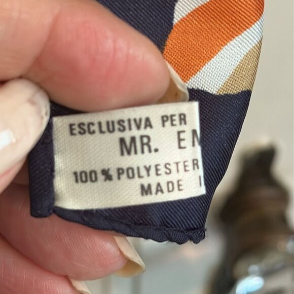 Vintage 60s/70s Mr. Emperor Starburst Pattern Large Polyester Square Scarf - Picture 7 of 10